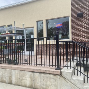 The Gorge Eatery - 5/14/22 exterior- nondescript and dull- nothing like the interior. - New American Near Me - Weissport, Pennsylvania