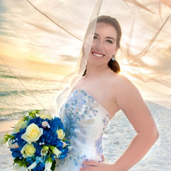 Joshua Tree Wedding Florals - Blue & White Bouquet - Florists Near Me - Joshua Tree, California Joshua Tree Wedding Florals - Blue & White Bouquet - Florists Near Me - Joshua Tree, California