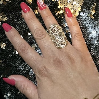 Edgy Nails & Spa - Full set nails by Yvonne - Nail Salons Near Me - Riverside, California