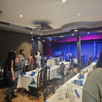 Oscar's Downtown Palm Springs - Bars Near Me - Palm Springs, California Oscar's Downtown Palm Springs - Bars Near Me - Palm Springs, California