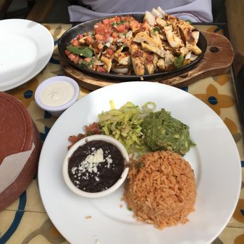 Madre - Chicken fajitas - Mexican Near Me - Torrance, California Madre - Chicken fajitas - Mexican Near Me - Torrance, California