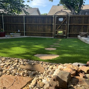 Artificial Turf Technicians - New pet turf installation in Arlington, Texas - Artificial Turf Near Me - Bridgeport, Texas