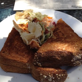 Sierra Nevada Brewing - Grilled cheese and pasta salad - Breweries Near Me - Chico, California Sierra Nevada Brewing - Grilled cheese and pasta salad - Breweries Near Me - Chico, California