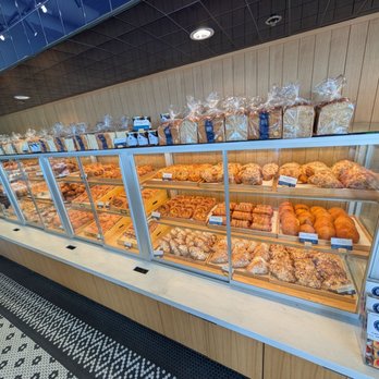 Paris Baguette - More goods. - Bakeries Near Me - Chandler, Arizona Paris Baguette - More goods. - Bakeries Near Me - Chandler, Arizona
