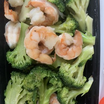 Asian Dynasty  - Shrimp and broccoli - Chinese Near Me - Warwick, Rhode Island