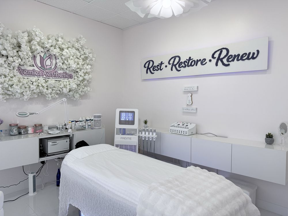 Premier Aesthetics Logo