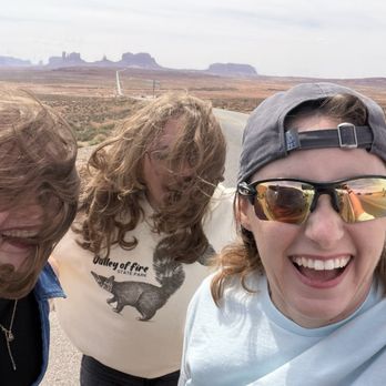 Forrest Gump Point - Soooo windy! - Landmarks & Historical Buildings Near Me - Mexican Hat, Utah