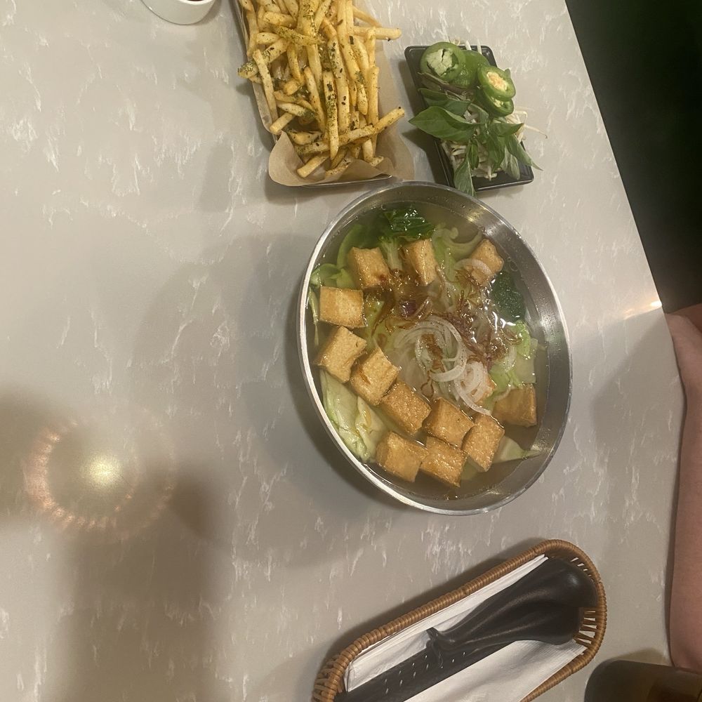 Lantern Vietnamese Kitchen - Breakfast & Brunch Near Me - Rancho Cucamonga, California Lantern Vietnamese Kitchen - Breakfast & Brunch Near Me - Rancho Cucamonga, California