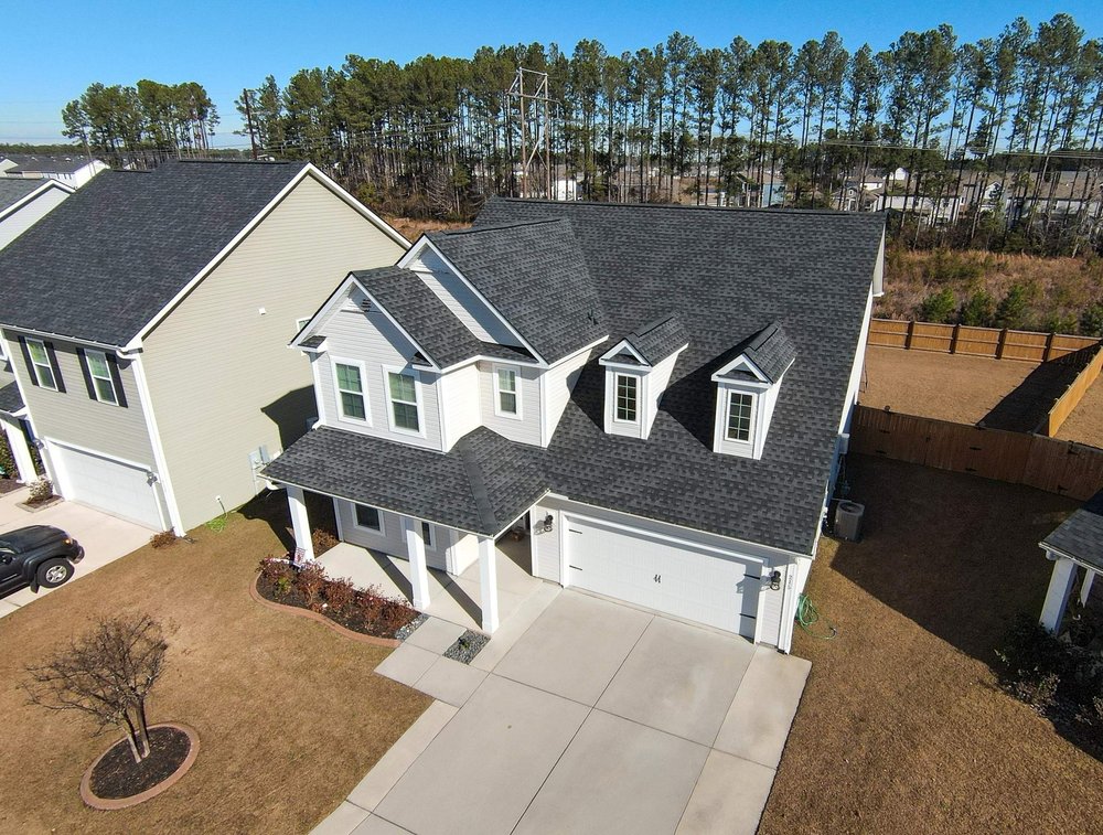 Slide of Palm & Pineapple Roofing and Exteriors