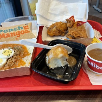 Jollibee - Ohhh the Palabok. Gravy mash, spicy fried chicken and the pie! Masarap! - Fast Food Near Me - San Diego, California Jollibee - Ohhh the Palabok. Gravy mash, spicy fried chicken and the pie! Masarap! - Fast Food Near Me - San Diego, California