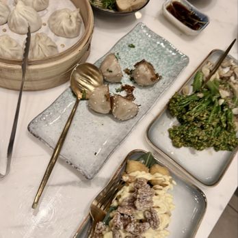 Supreme Dumplings - Shanghainese Near Me - Honolulu, Hawaii Supreme Dumplings - Shanghainese Near Me - Honolulu, Hawaii