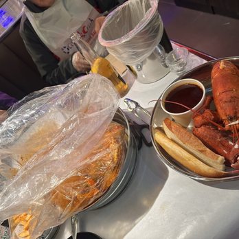 Ocean 9 Crab - Combo #2 and Lobster - Seafood Near Me - Milpitas, California