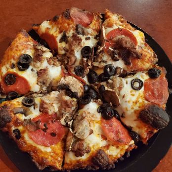 Round Table Pizza - Pizza - Pizza Near Me - Oroville, California