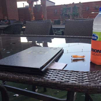 Shishalicious Cafe - Outdoor patio - Hookah Bars Near Me - Mississauga, Ontario