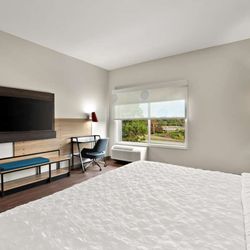 Tru by Hilton Santee - Guest room