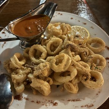 Casa Di Luigi - Calamari frito - Italian Near Me - Rolling Meadows, Illinois Casa Di Luigi - Calamari frito - Italian Near Me - Rolling Meadows, Illinois
