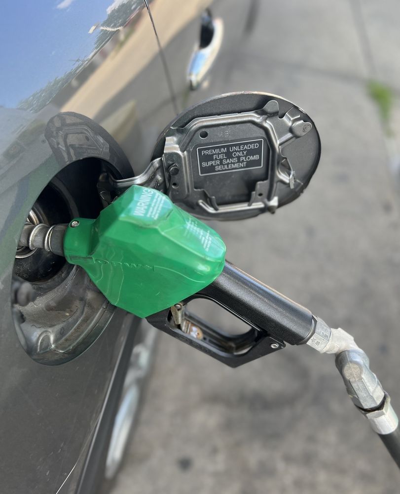 EVERGREEN BP Updated September 2024 13 Photos 2620 W 95th St