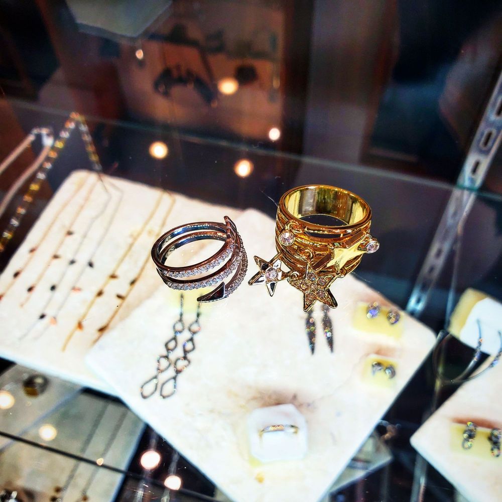 Parravi Jewelry - Jewelry Near Me - Solana Beach, California