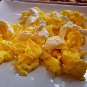 Kitsch'n On Roscoe - Eggs Scrambled with Cream Cheese - Breakfast & Brunch Near Me - Chicago, Illinois Kitsch'n On Roscoe - Eggs Scrambled with Cream Cheese - Breakfast & Brunch Near Me - Chicago, Illinois