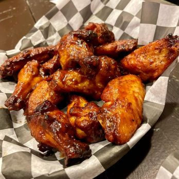 Tia’s Kitchen - Chicken Wings Near Me - Connellsville, Pennsylvania Tia’s Kitchen - Chicken Wings Near Me - Connellsville, Pennsylvania