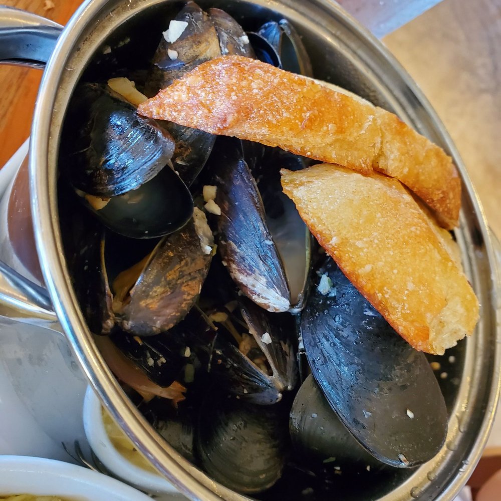 Deck 84 - Mussels - New American Near Me - Delray Beach, Florida Deck 84 - Mussels - New American Near Me - Delray Beach, Florida