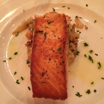 Becco - Trancio di Salmone - Italian Near Me - New York, New York Becco - Trancio di Salmone - Italian Near Me - New York, New York
