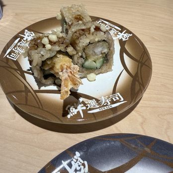 Waka Sakura - Crunch roll - Conveyor Belt Sushi Near Me - Gardena, California