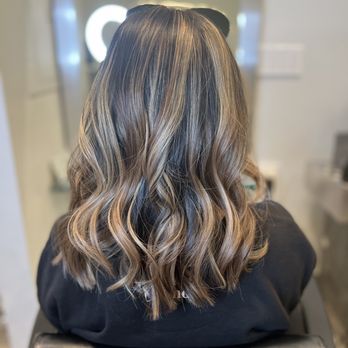 By Tommy L - Hair Stylists Near Me - Pasadena, California