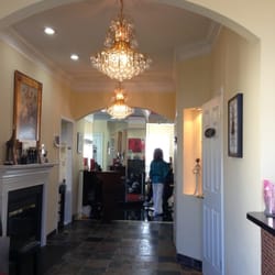 Ty and Lily's Salon