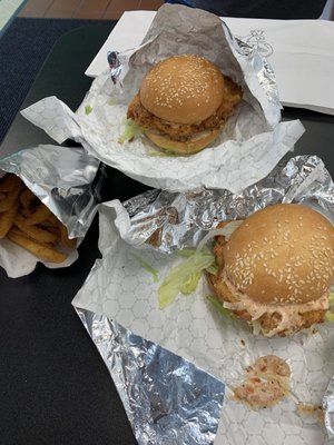 Black Napkin by null