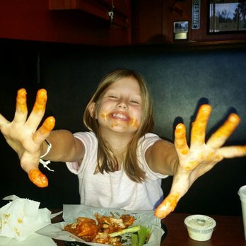 DD Peckers - Gold wings! - Burgers Near Me - Charlotte, North Carolina DD Peckers - Gold wings! - Burgers Near Me - Charlotte, North Carolina