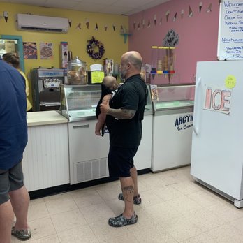 Aunt Bea's Ice Cream - a man standing in front of a counter - Ice Cream & Frozen Yogurt Near Me - Surf City, New Jersey Aunt Bea's Ice Cream - a man standing in front of a counter - Ice Cream & Frozen Yogurt Near Me - Surf City, New Jersey