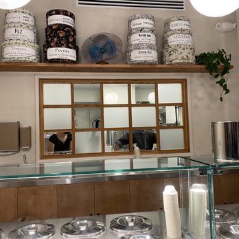 An's Hatmakers - Gelato Near Me - Del Mar, California