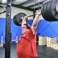 CrossFit Forte - 325# jerk for Matt!