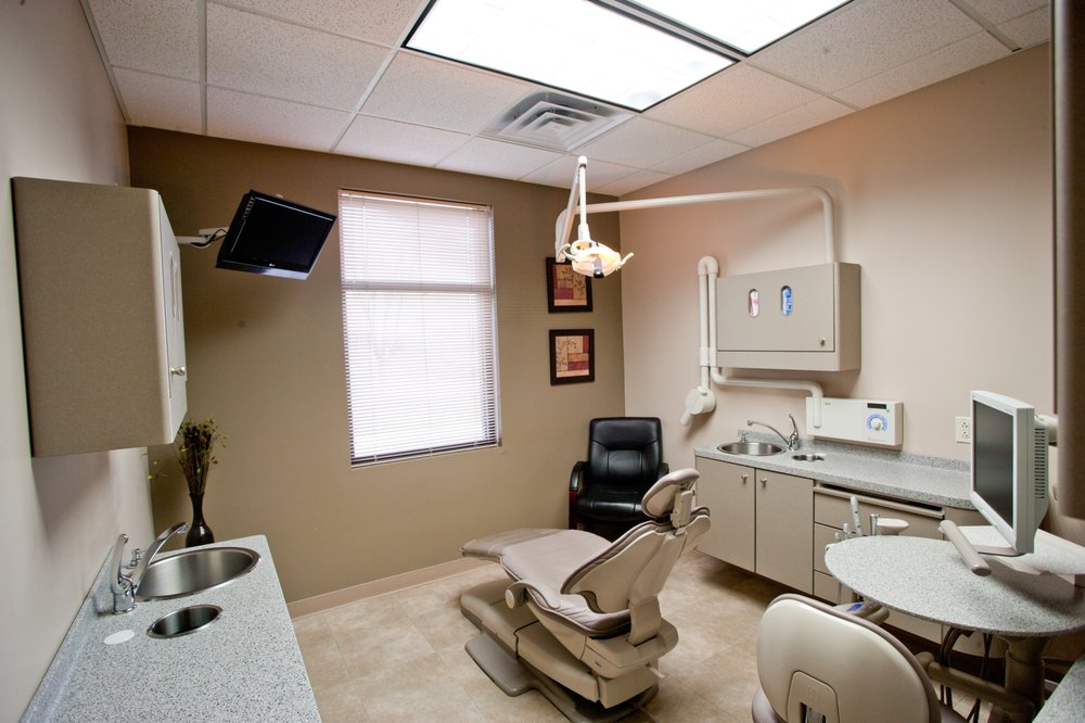 BALLARD DENTAL ASSOCIATES Updated June 2024 408 Campus Dr, Huxley