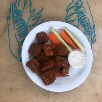 Green Restaurant - Wings - Vegan Near Me - Phoenix, Arizona