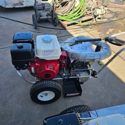 We carry a large variety of hot water and cold water pressure washers