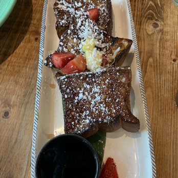 Scratch Kitchen - Brulee'd French Toast - Breakfast & Brunch Near Me - Honolulu, Hawaii Scratch Kitchen - Brulee'd French Toast - Breakfast & Brunch Near Me - Honolulu, Hawaii