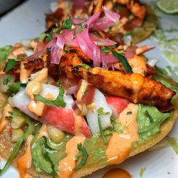 Los Gallos Mexican Taqueria