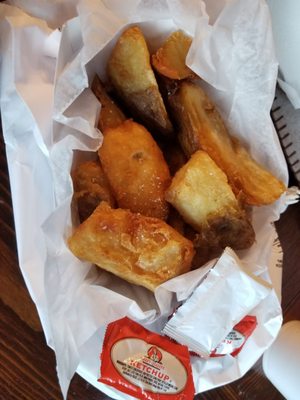 Big Poppa Burgers Chicken & Waffles by null