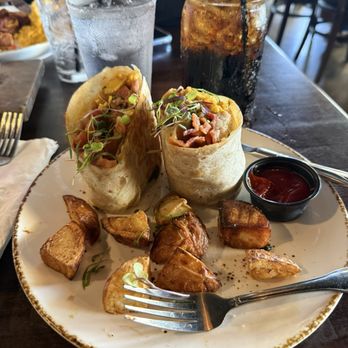 Clandestino Gastro-Bar - Breakfast burrito - Latin American Near Me - Azusa, California