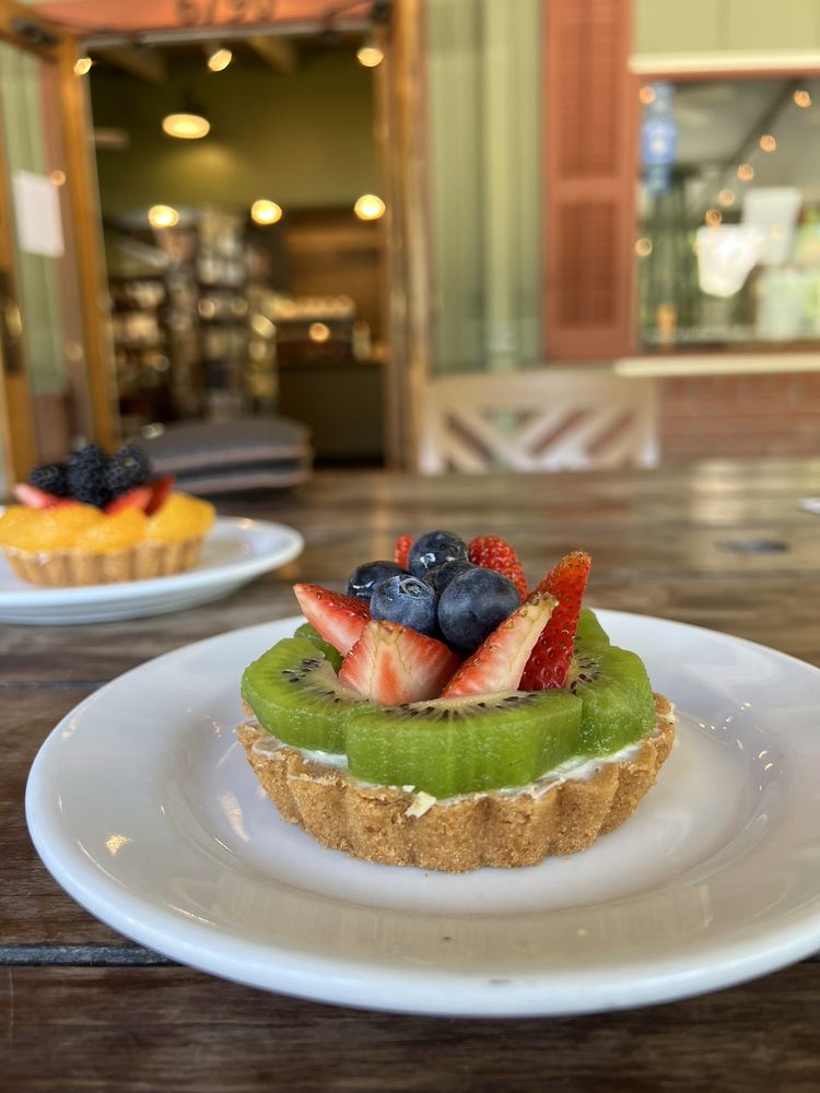 THE FARM BAKERY CAFE & GIFTS Updated September 2024 255 Photos