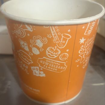 Popeyes Louisiana Kitchen - Large container with not enough gravy for mashed potatoes - Fast Food Near Me - Tucson, Arizona Popeyes Louisiana Kitchen - Large container with not enough gravy for mashed potatoes - Fast Food Near Me - Tucson, Arizona