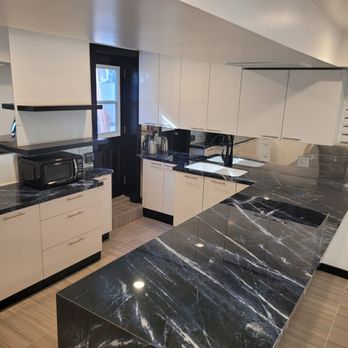 Conrad Building & Design - ADU kitchen cabinets & countertops in Woodland Hills - General Contractors Near Me - Marina del Rey, California Conrad Building & Design - ADU kitchen cabinets & countertops in Woodland Hills - General Contractors Near Me - Marina del Rey, California