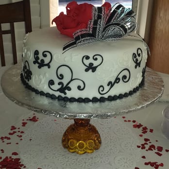 Cakes Plus - Beautiful Cake for a Bridal Shower designed/made at Cakes Plus, Tampa, FL - Bakeries Near Me - Tampa, Florida