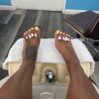 Skylar Nail Spa - I got the regular pedicure special! - Nail Salons Near Me - Los Angeles, California