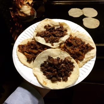 Dos Mujeres - Tacos from two of the nicest, hardest working ladies on York Blvd. #tortillablessed - Mexican Near Me - Los Angeles, California Dos Mujeres - Tacos from two of the nicest, hardest working ladies on York Blvd. #tortillablessed - Mexican Near Me - Los Angeles, California