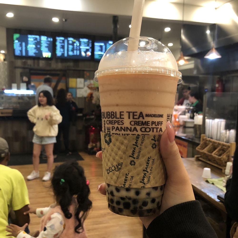 Coco Leaf - Mixed Tropical Fruit Smoothie with boba - Coffee & Tea Near Me - Boston, Massachusetts