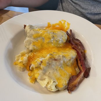 Big Bad Breakfast - Franklin - Cathead chicken biscuit with bacon - Breakfast & Brunch Near Me - Franklin, Tennessee Big Bad Breakfast - Franklin - Cathead chicken biscuit with bacon - Breakfast & Brunch Near Me - Franklin, Tennessee
