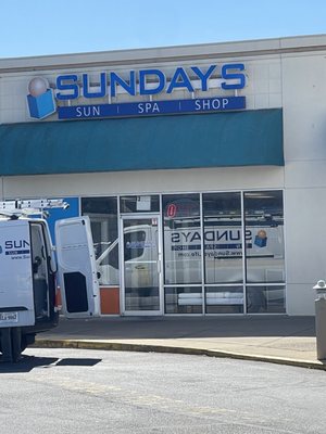 Sundays Sun Spa Wellness